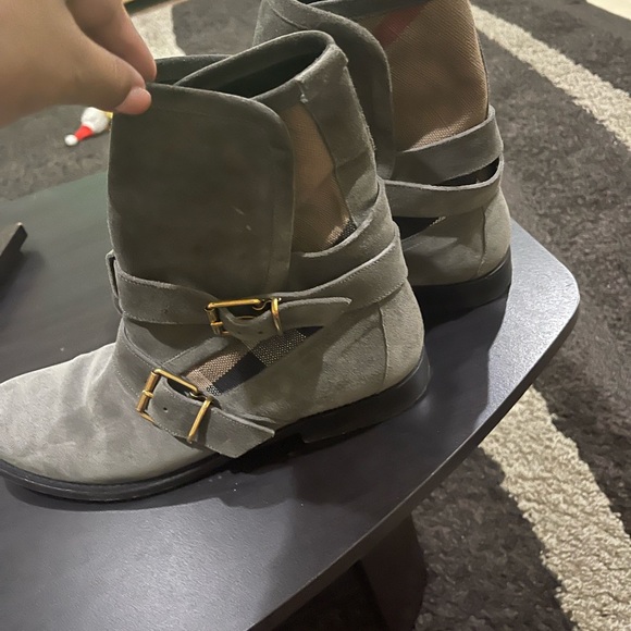 Authentic Burberry Worcester Belt Suede Boots - Picture 12 of 14